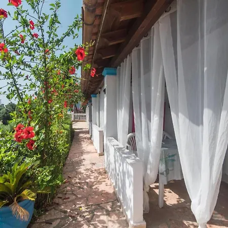 Appealing In With Pool Apartament Benitses (Corfu)