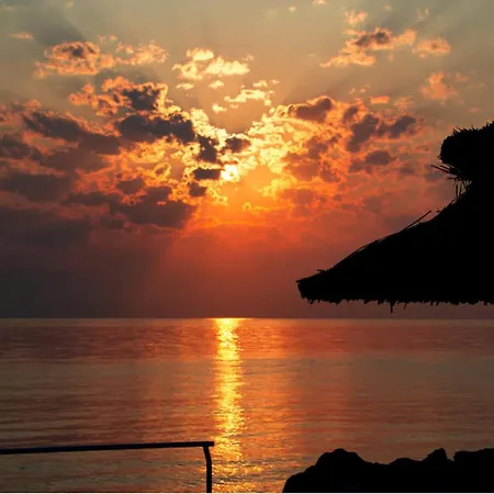 Appealing In With Pool * Benitses (Corfu)