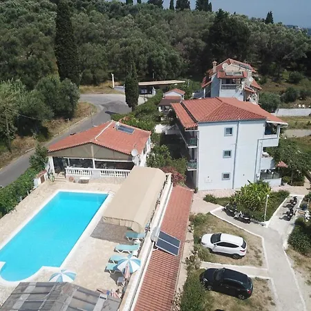 Apartamento Appealing In With Pool