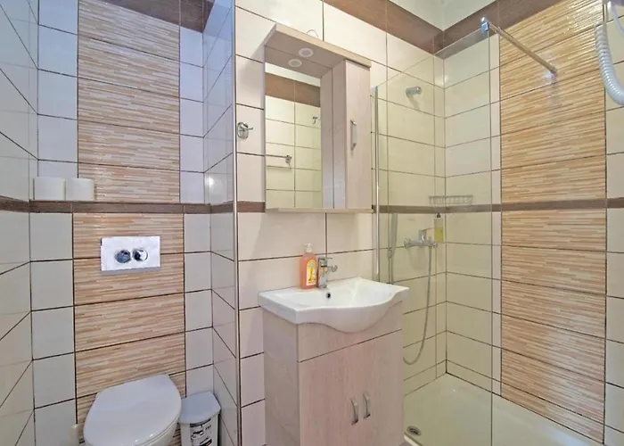 Appealing In With Pool * Benitses (Corfu)