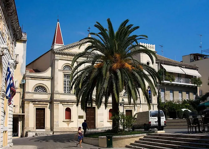 Appealing In With Pool Apartmán *