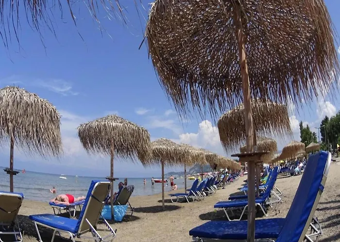 Appealing In With Pool Apartmán Benitses (Corfu)