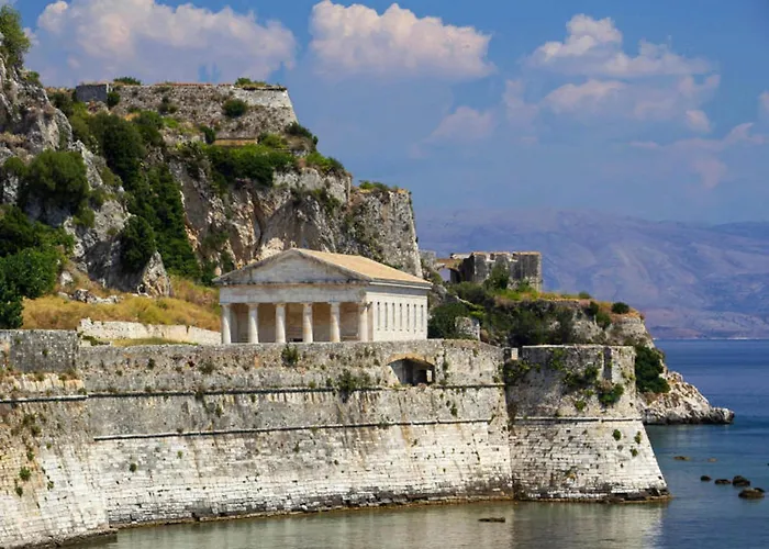 Appealing In With Pool Apartmán *